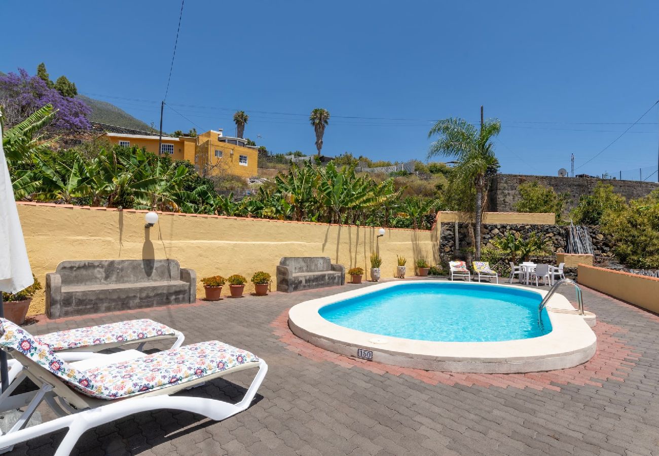 Huis in Los Llanos de Aridane - LP1126 Vakantiehuis met privé zwembad in Los Llanos