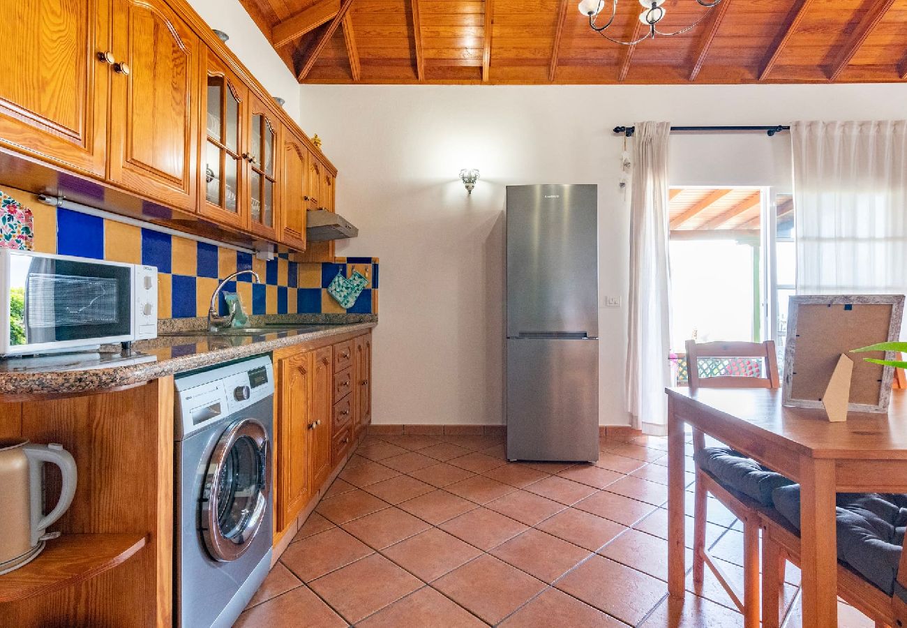 Huis in Los Llanos de Aridane - LP1126 Vakantiehuis met privé zwembad in Los Llanos