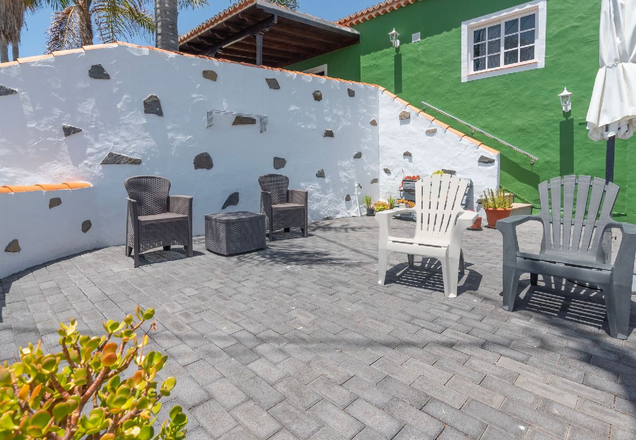 Huis in Los Llanos de Aridane - LP1126 Vakantiehuis met privé zwembad in Los Llanos