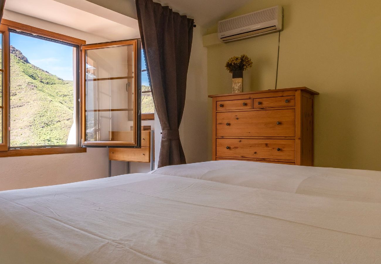 Huis in Agaete - GC0366 Vakantiehuis met verwarmd privé zwembad in Agaete 