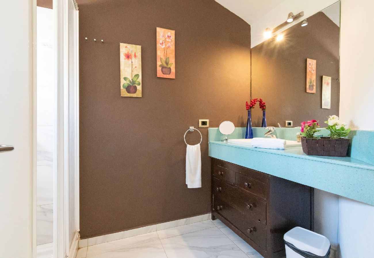 Huis in Agaete - GC0366 Vakantiehuis met verwarmd privé zwembad in Agaete 