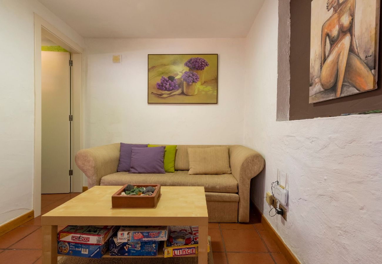 Huis in Agaete - GC0366 Vakantiehuis met verwarmd privé zwembad in Agaete 