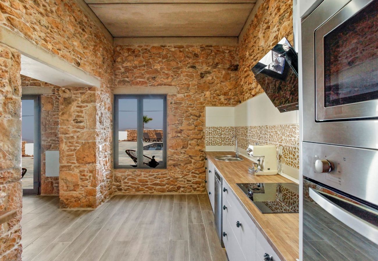 Cottage in Tuineje - FV4304 Vakantiehuis met privé zwembad in Tiscamanita