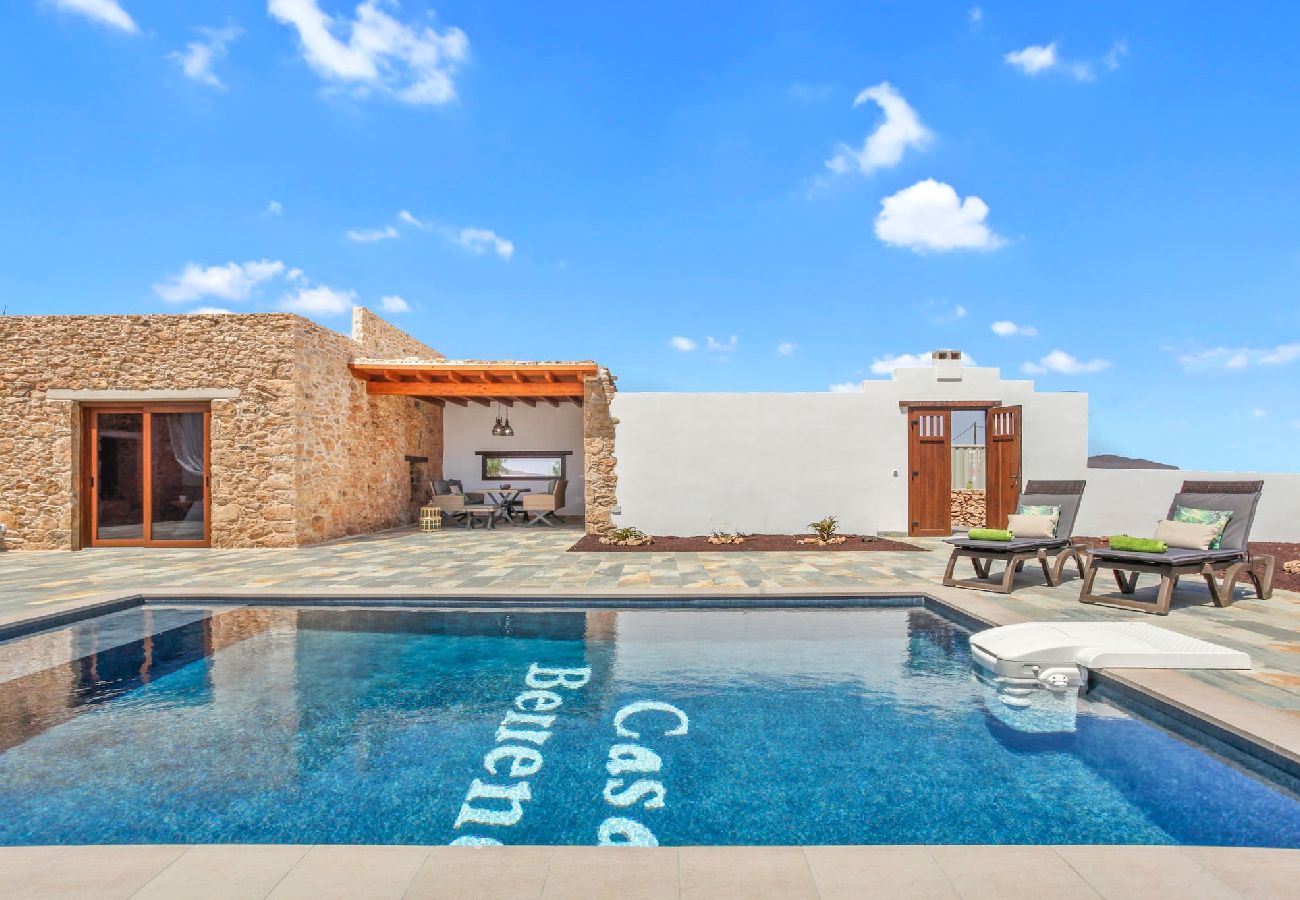 Cottage in Tuineje - FV4304 Vakantiehuis met privé zwembad in Tiscamanita