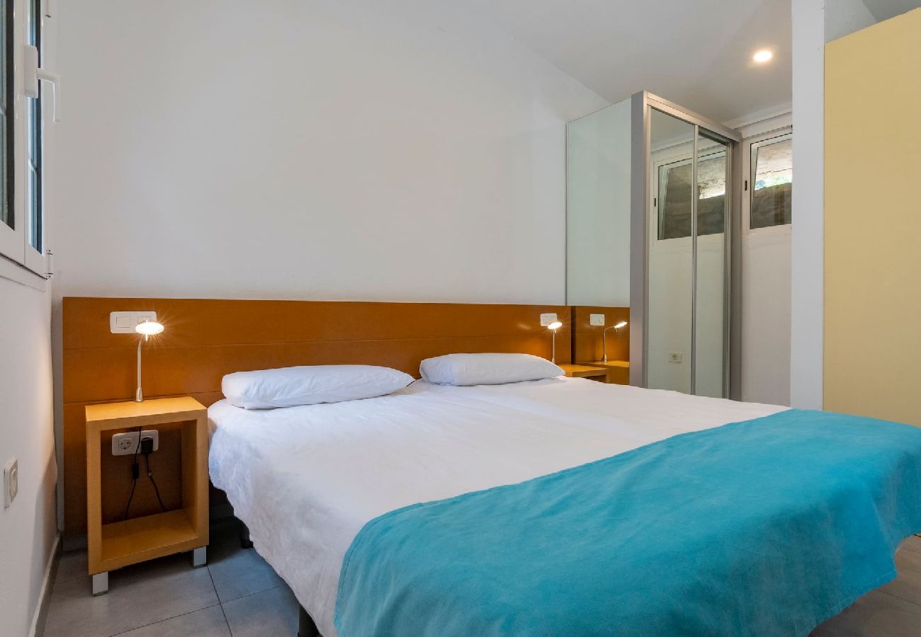 Huis in Mogán - GC0284 Vakantiehuis met gedeeld zwembad in Mogán