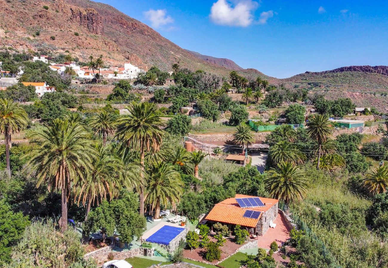 Huis in Agüimes -  GC0251 Vakantiehuis met privé zwembad in Temisas