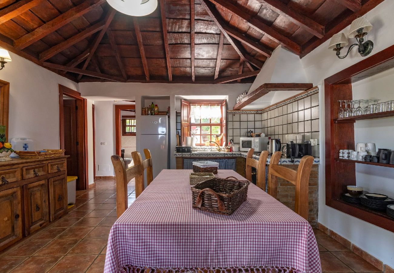 Cottage in Puntallana - LP1261 Vakantiehuis in Puntallana