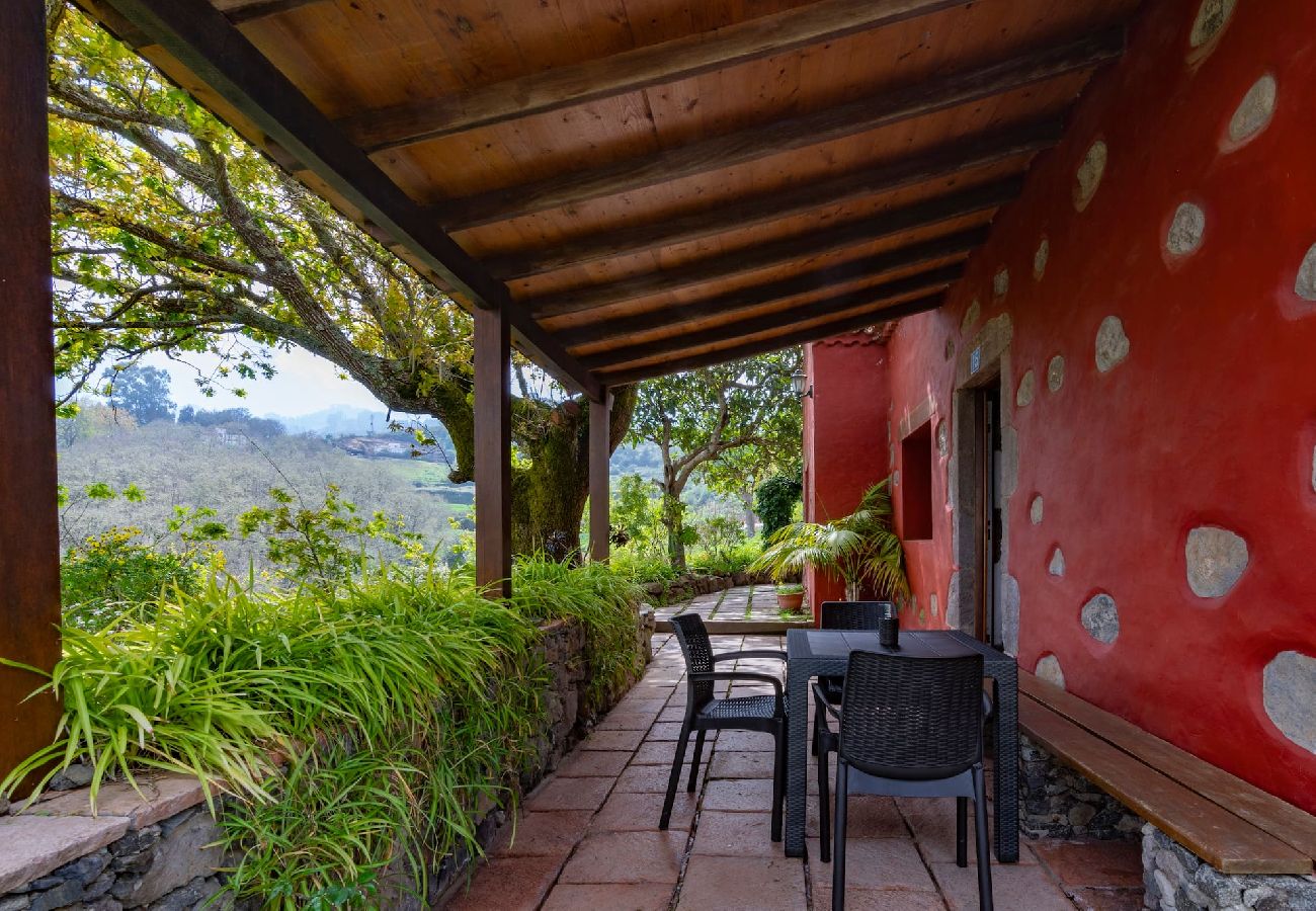 Cottage in Moya - GC0016 Vakantiehuis met privé zwembad in Fontanales