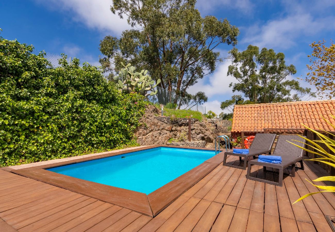 Cottage in Moya - GC0016 Vakantiehuis met privé zwembad in Fontanales