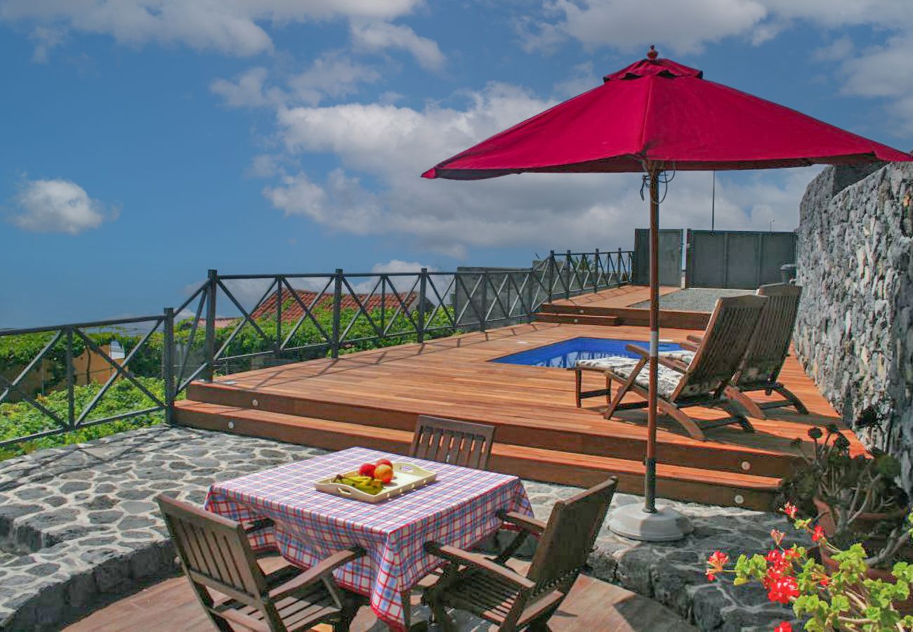 Cottage in Fuencaliente - LP1084 Vakantiehuis met privézwembad in Fuencaliente