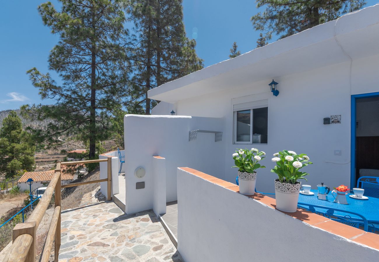 Rijhuis in San Bartolomé de Tirajana - GC0274 Vakantiehuis in Chira met gedeeld zwembad