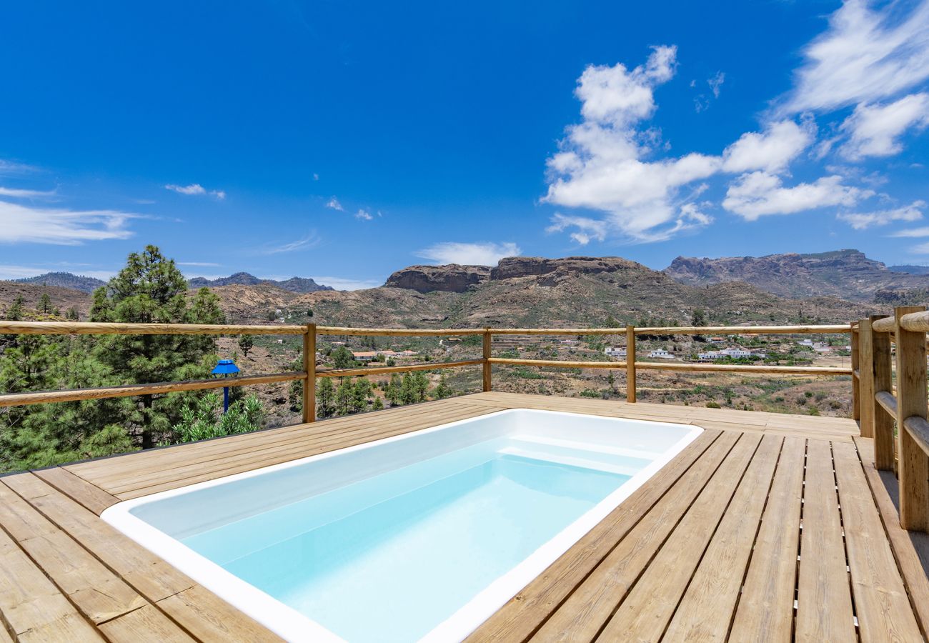 Rijhuis in San Bartolomé de Tirajana - GC0274 Vakantiehuis in Chira met gedeeld zwembad