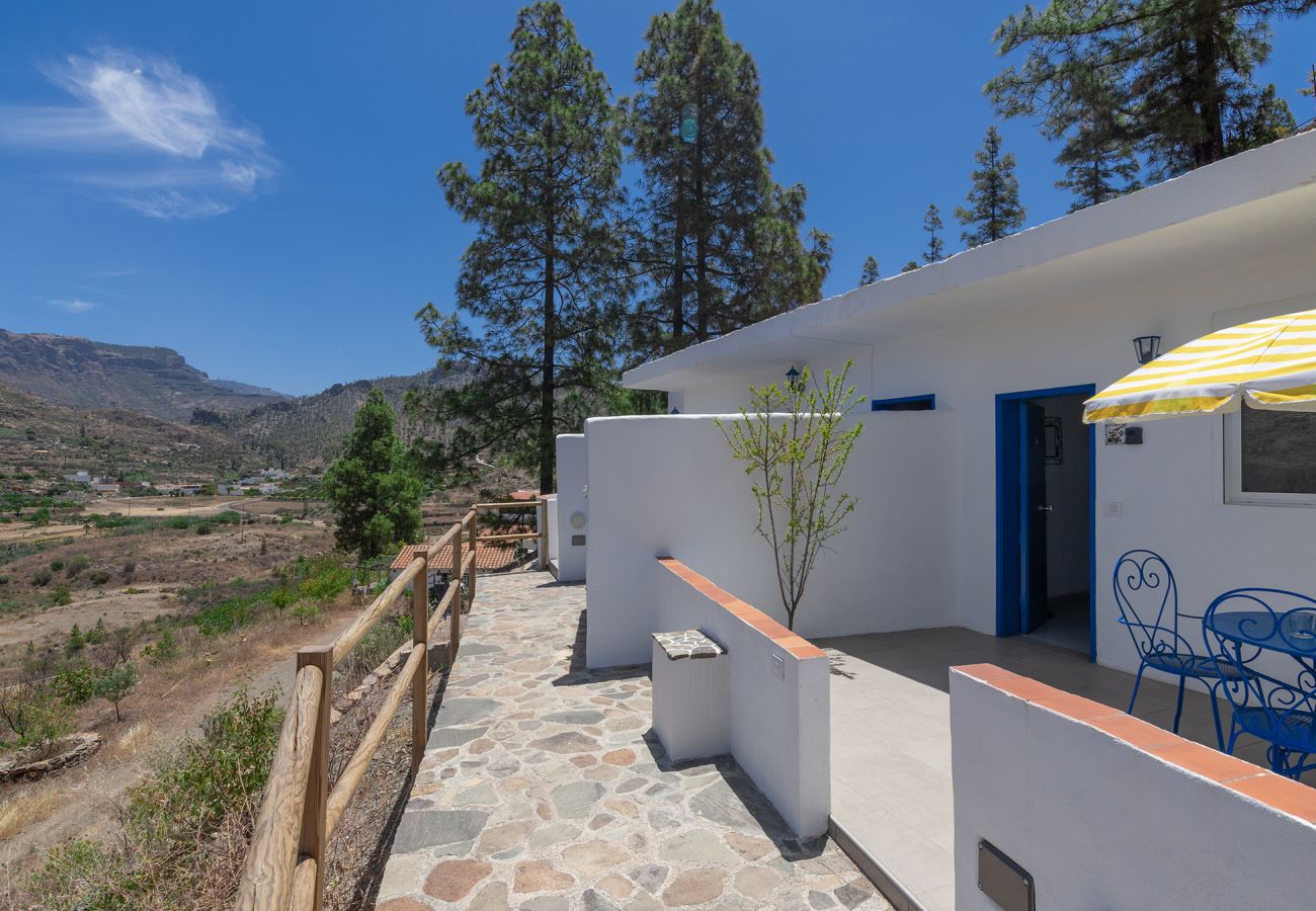 Rijhuis in San Bartolomé de Tirajana - GC0275 Vakantiehuis in Chira met gedeeld zwembad